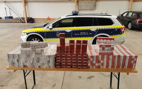 HZA-MD: Zoll findet 60.000 Zigaretten bei Familienausflug - Foto: presseportal.de