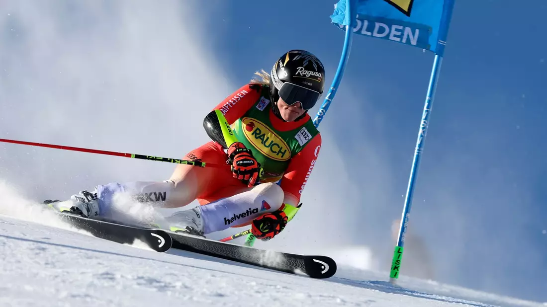 Lara Gut-Behrami hat auch den Super-G-Gesamtweltcup gewonnen. - Bild: Alessandro Trovati/AP