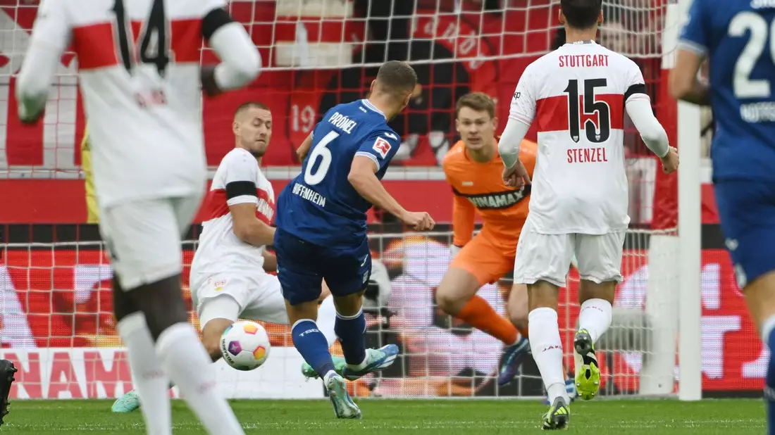 Grischa Prömel (M) brachte Hoffenheim in Stuttgart in Führung. - Bild: Marijan Murat/dpa