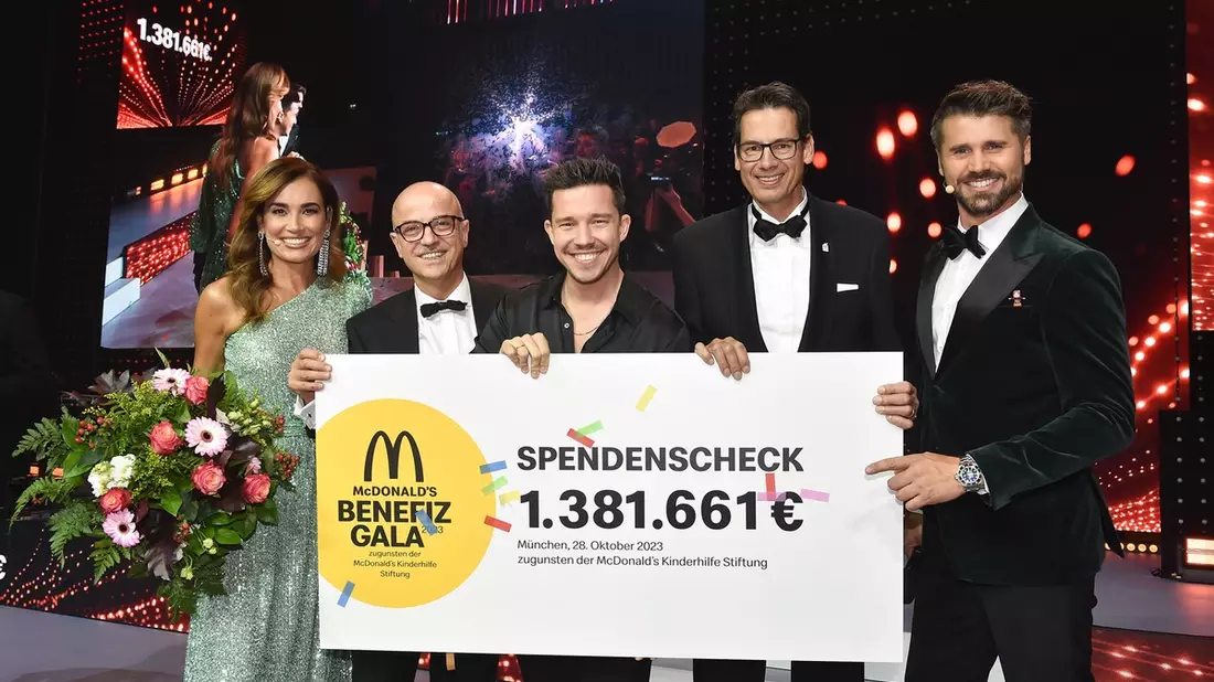McDonald's Benefiz Gala sammelt 1.381.661 Euro Spenden zugunsten der McDonald's Kinderhilfe Stiftung - Bild: presseportal.de