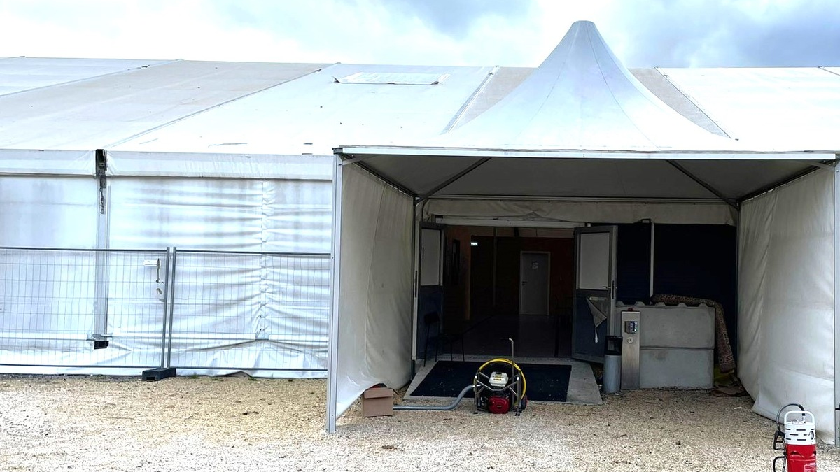 FW Eigeltingen: Feuerwehr-Einsatz in der Notunterkunft in Eigeltingen - Foto: presseportal.de