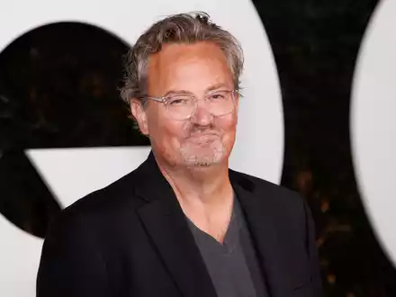 Matthew Perry kommt zur GQ Men of the Year Party (2022). - Foto: Willy Sanjuan/Invision/AP/dpa