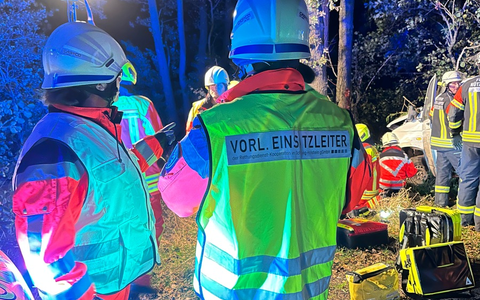 FW-SE: Schwerer Verkehrsunfall mit vier verletzten Personen - Foto: presseportal.de