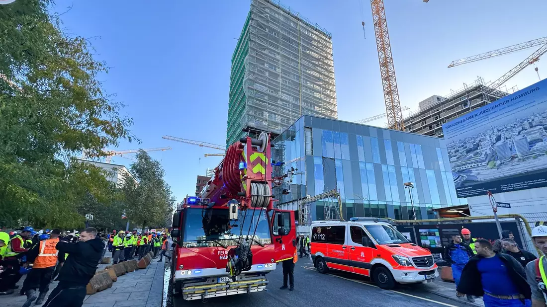 Das Überseequartier ist eine der größten Baustellen Hamburgs. - Bild: Steven Hutchings/dpa