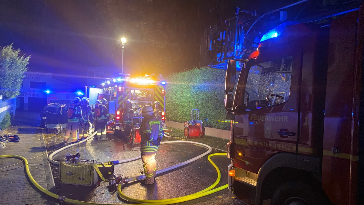 FW Frankenthal: Glimpflicher Ausgang eines Küchenbrandes - Foto: presseportal.de