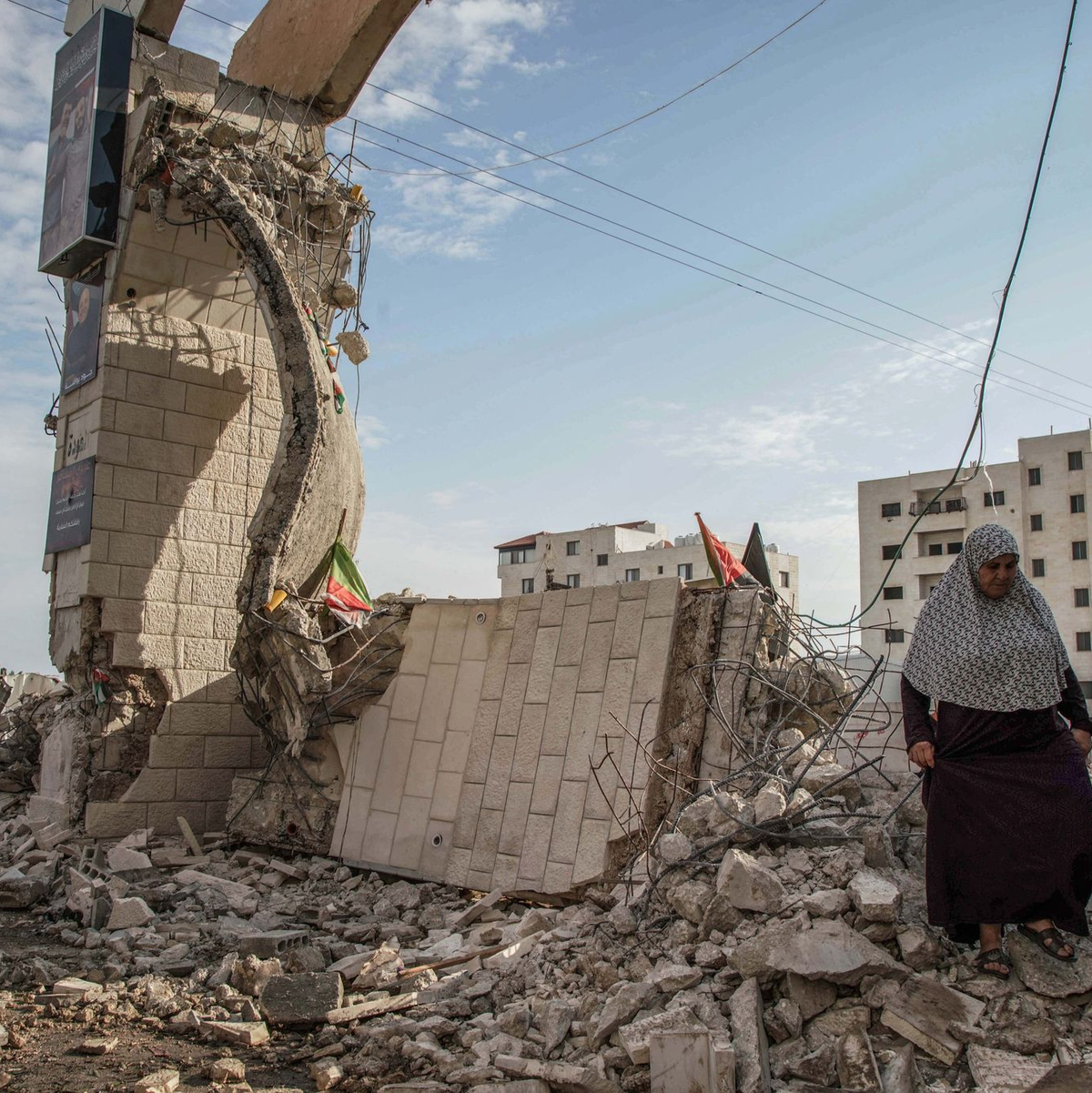 Bei Gefechten mit dem israelischen Militär in der Stadt Dschenin im Westjordanland sind in der Nacht nach palästinensischen Angaben vier Menschen getötet worden. - Foto: Stringer/dpa