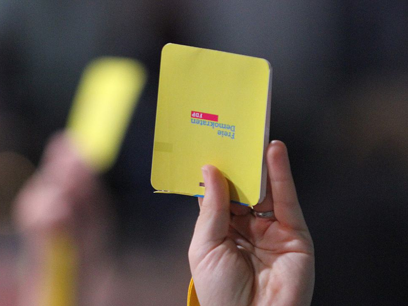 Abstimmung auf einem FDP-Parteitag (Archiv) - Foto: über dts Nachrichtenagentur