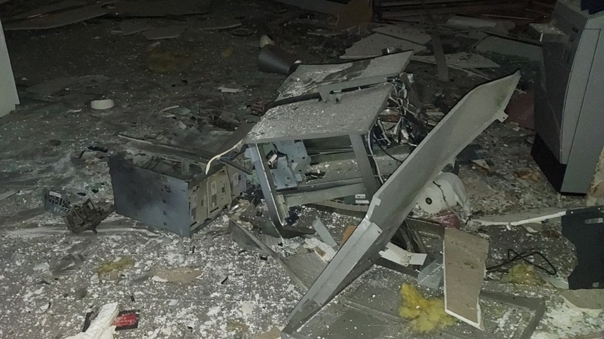 POL-BS: Fahndung nach GAA-Sprengung in Grasleben - Foto: presseportal.de