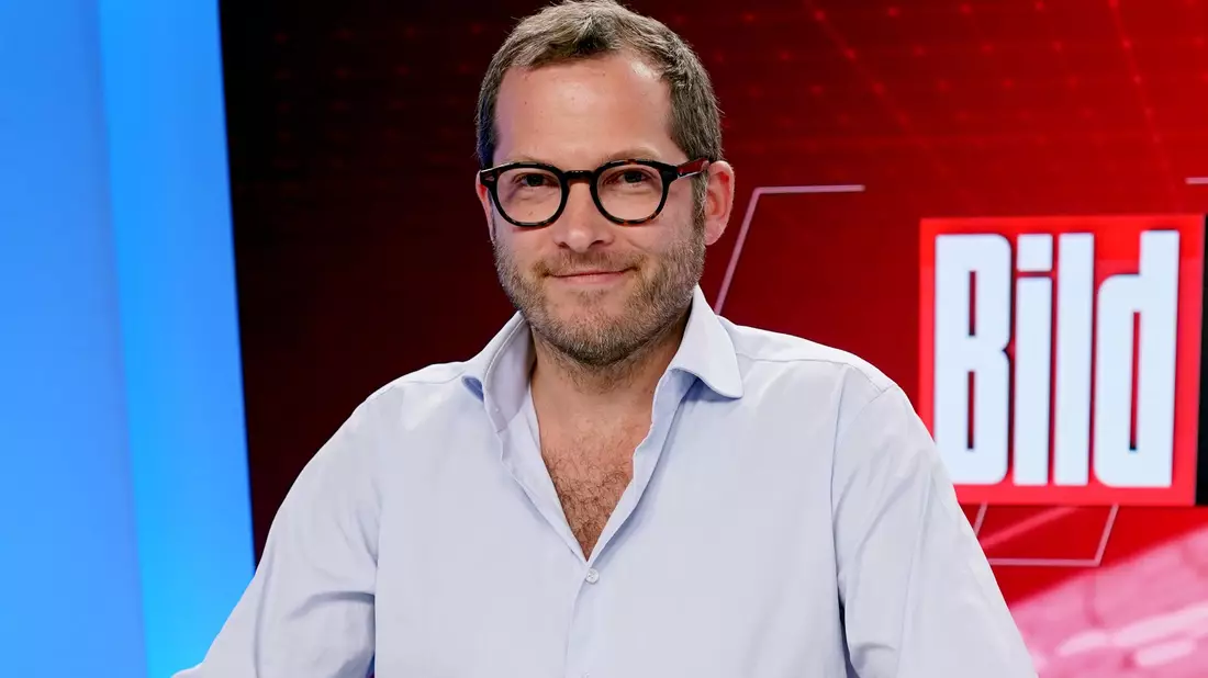 Die Staatsanwaltschaft stellt die Ermittlungen gegen Ex-«Bild»-Chef Julian Reichelt ein. - Bild: Jörg Carstensen/dpa