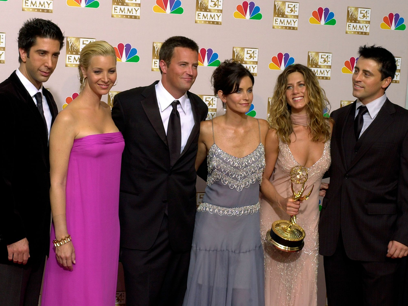 David Schwimmer (l-r), Lisa Kudrow, Matthew Perry, Courteney Cox, Jennifer Aniston und Matt LeBlanc standen für die beliebte TV-Serie «Friends» gemeinsam vor der Kamera. - Foto: Reed Saxon/AP/dpa