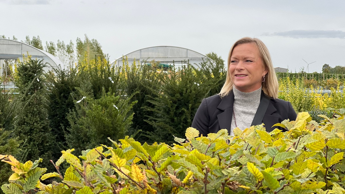 MdB Dunja Kreiser besucht Baumschule in Baddeckenstedt - Foto: presseportal.de