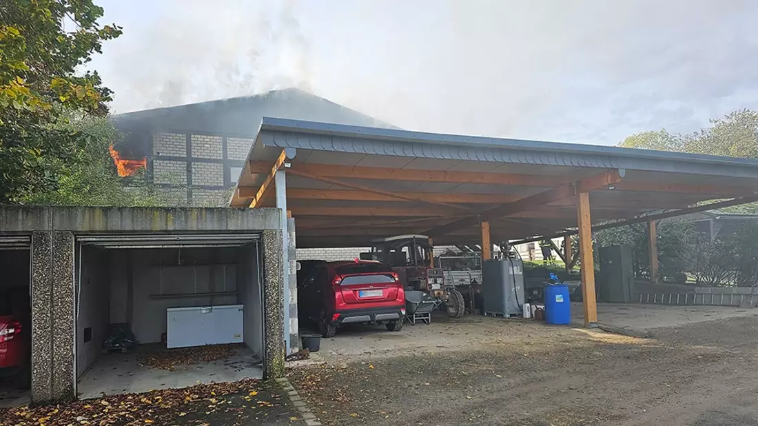 FW-EN: Brand am Reiterhof Bühren - Bild: presseportal.de