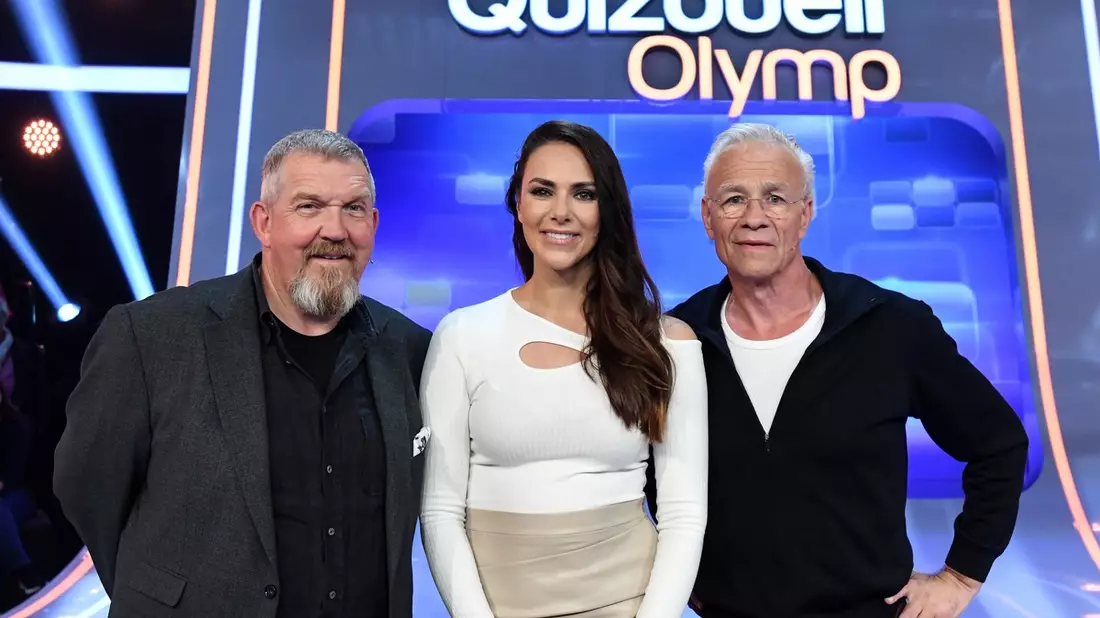 Tatort-Köln-Kommissare gegen den Quizduell-Olymp: Dietmar Bär und Klaus J. Behrendt bei Esther Sedlaczek / Quizduell-Olymp am Freitag, 3. November, 18:50 Uhr im Ersten - Bild: presseportal.de