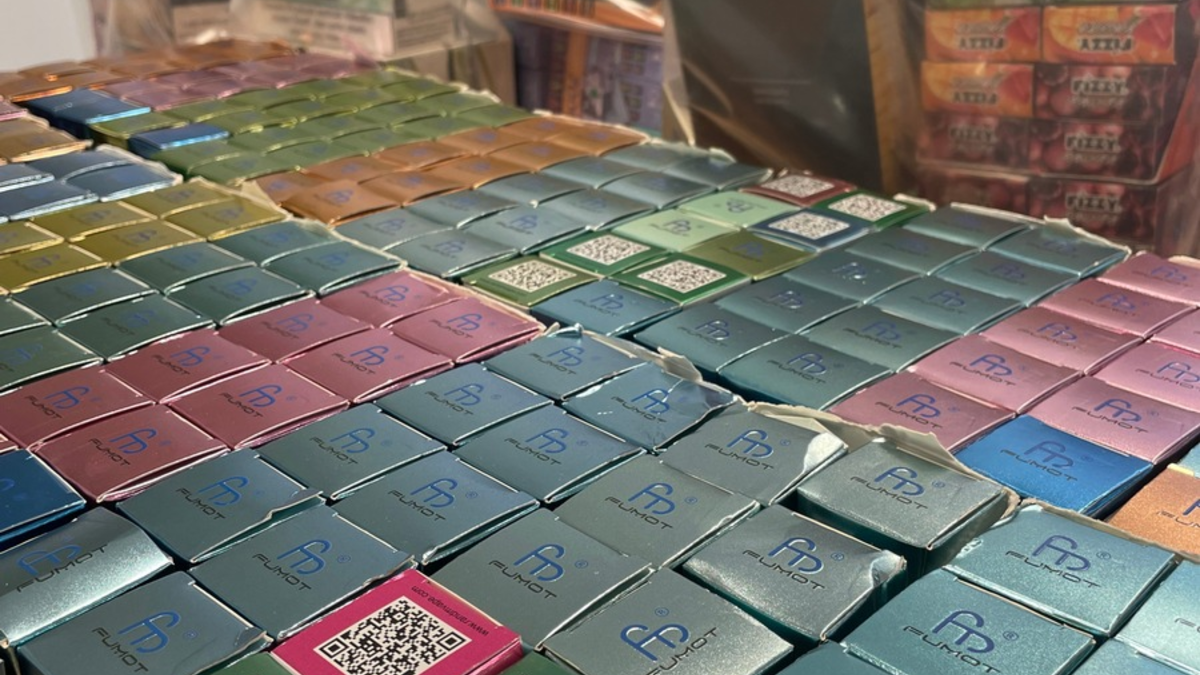 HZA-AC: Zoll stellt 16.500 ml E-Liquids sicher - Foto: presseportal.de