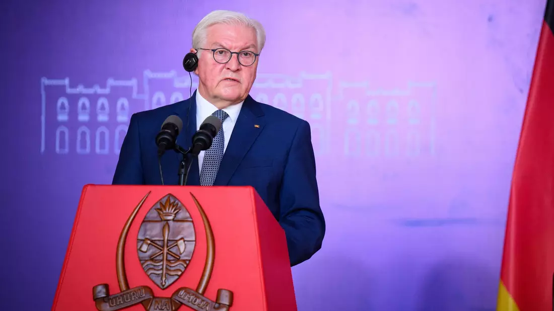 Bundespräsident Frank-Walter Steinmeier will gemeinsam das «dunkle Kapitel aufarbeiten». - Bild: Bernd von Jutrczenka/dpa