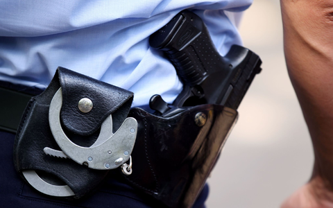 Warum die Polizei in Köln genau auf den Jugendlichen schoss, ist bisher unklar. - Foto: Oliver Berg/dpa/Symbolbild