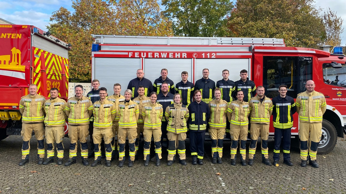 FW Xanten: Erfolgreiche Halbzeit in der Grundausbildung - Foto: presseportal.de