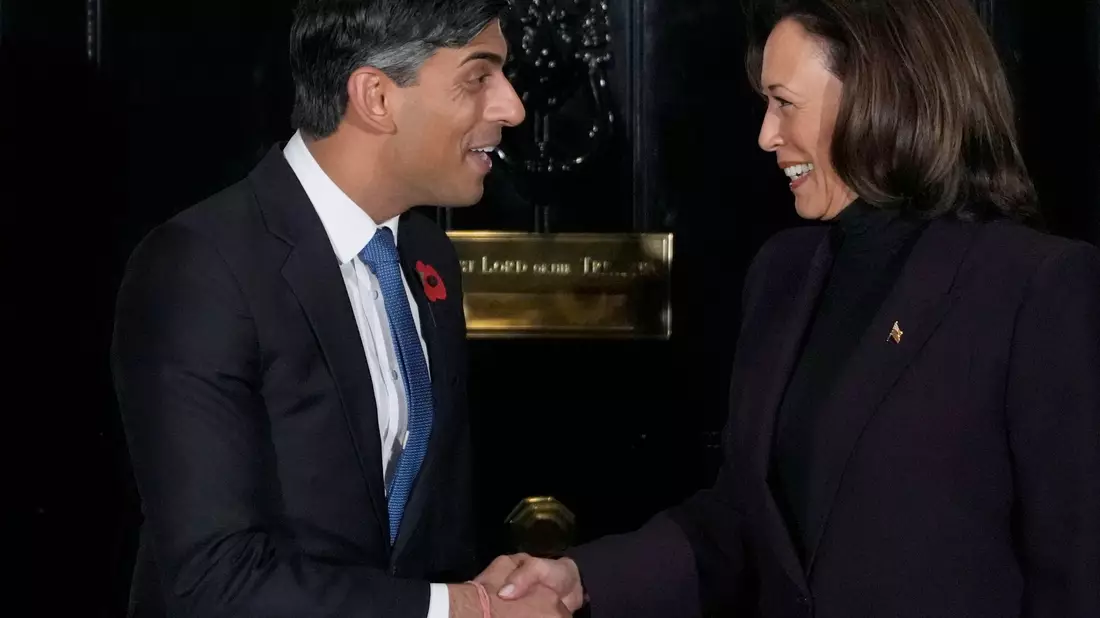 Der britische Premierminister Rishi Sunak (l) empfängt US-Vizepräsidentin Kamala Harris in der Downing Street 10. - Bild: Kirsty Wigglesworth/AP/dpa