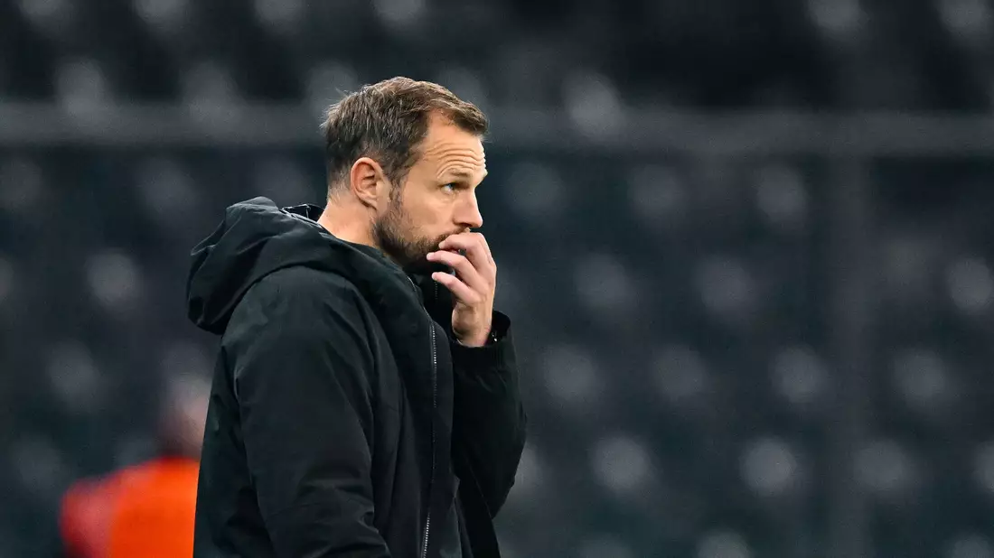 Trainer Bo Svensson steckt mit Mainz in der Krise. - Bild: Soeren Stache/dpa