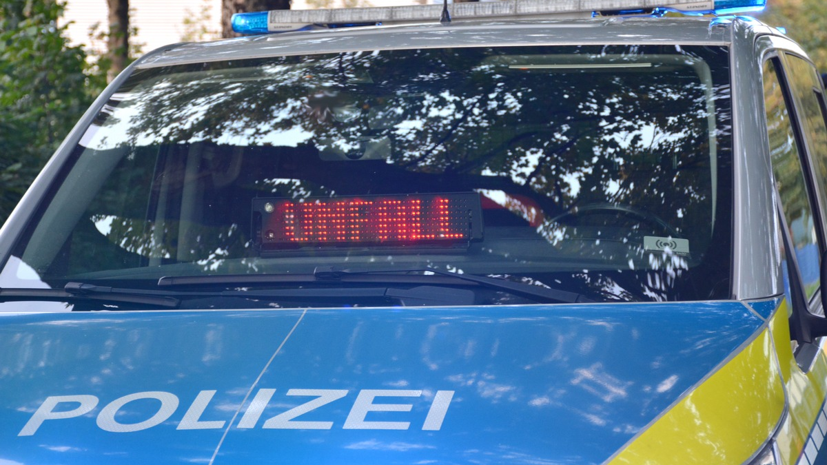 POL-ME: Frontalzusammenstoß - eine Leichtverletzte - 2509001 - Foto: presseportal.de