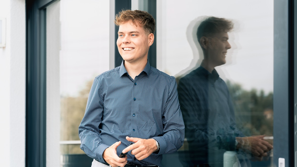 Marwin Gfrörer und Jan Kleinmann von der JMVision GmbH: Zielgerichtetes Personalmarketing mithilfe von Algorithmen - Foto: presseportal.de