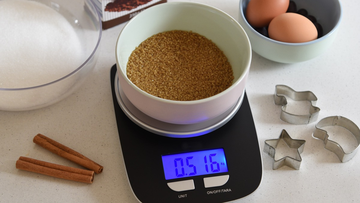 Mit den Tipps von TÜV SÜD zur richtigen Küchenwaage - Foto: presseportal.de