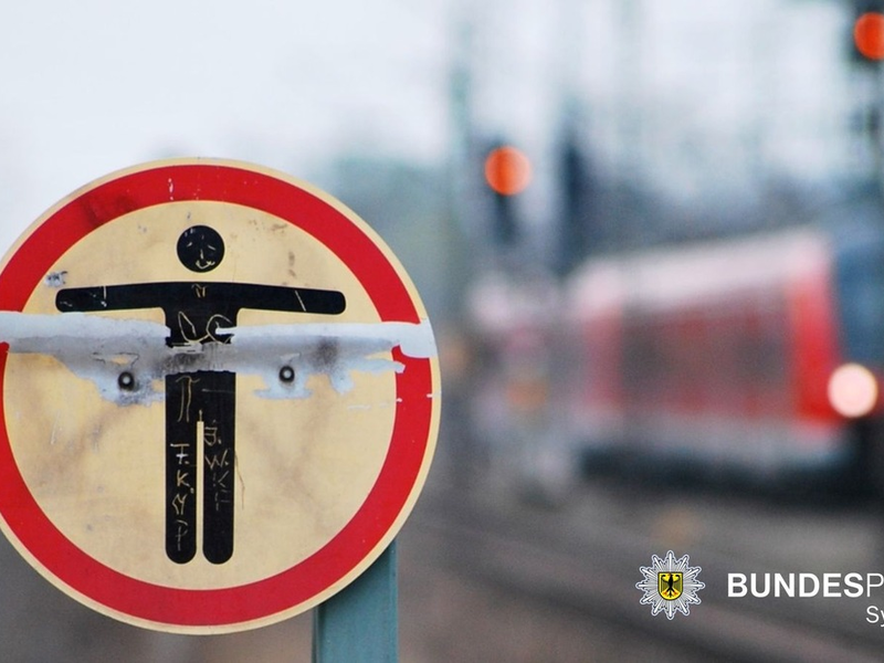 Bundespolizeidirektion München: Alkoholisierter Gleisläufer - Foto: presseportal.de