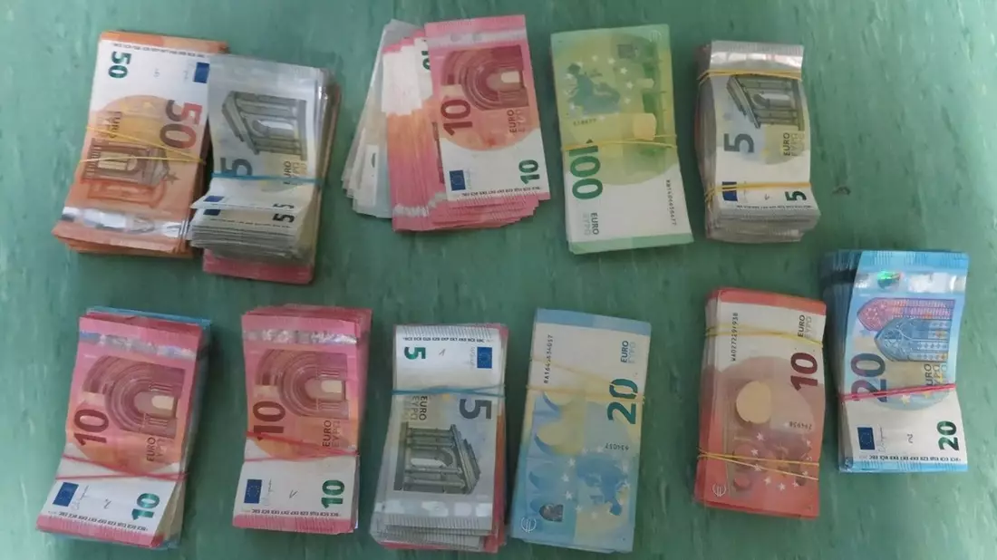 POL-DO: Geld allein macht nicht glücklich: Kriminalpolizei ermittelte mit Geduld und Erfolg - zwei Beschuldigte in Untersuchungshaft - Bild: presseportal.de