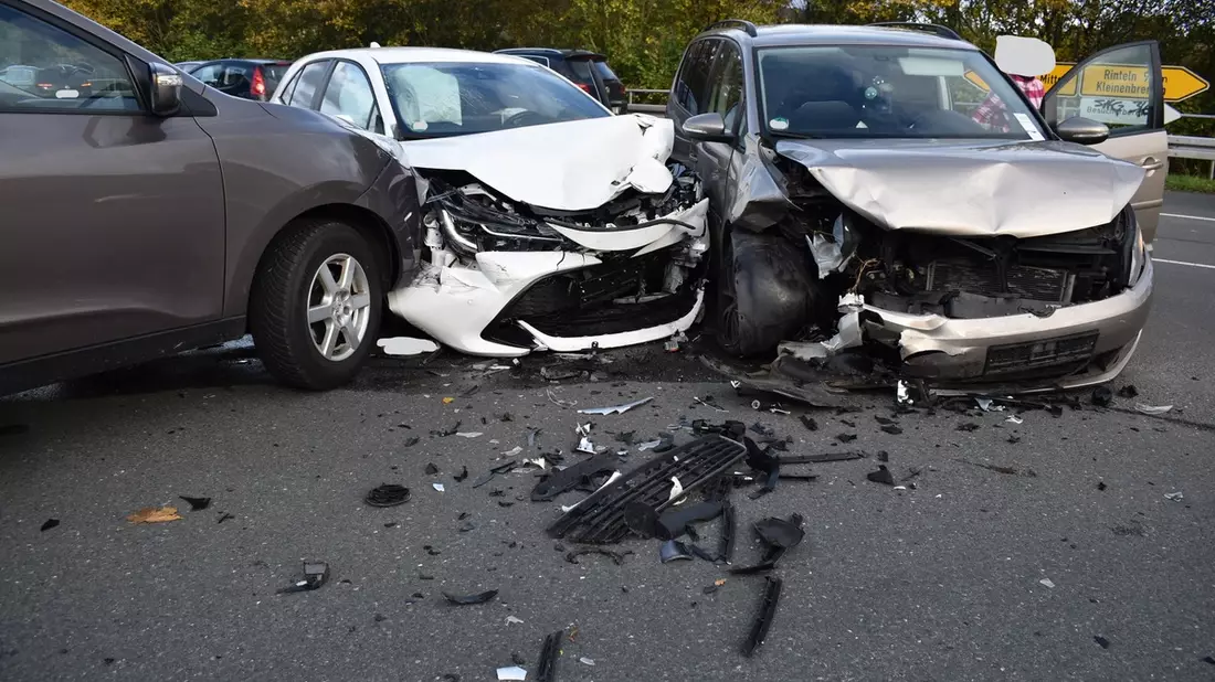 POL-NI: Verkehrsunfall - Bild: presseportal.de