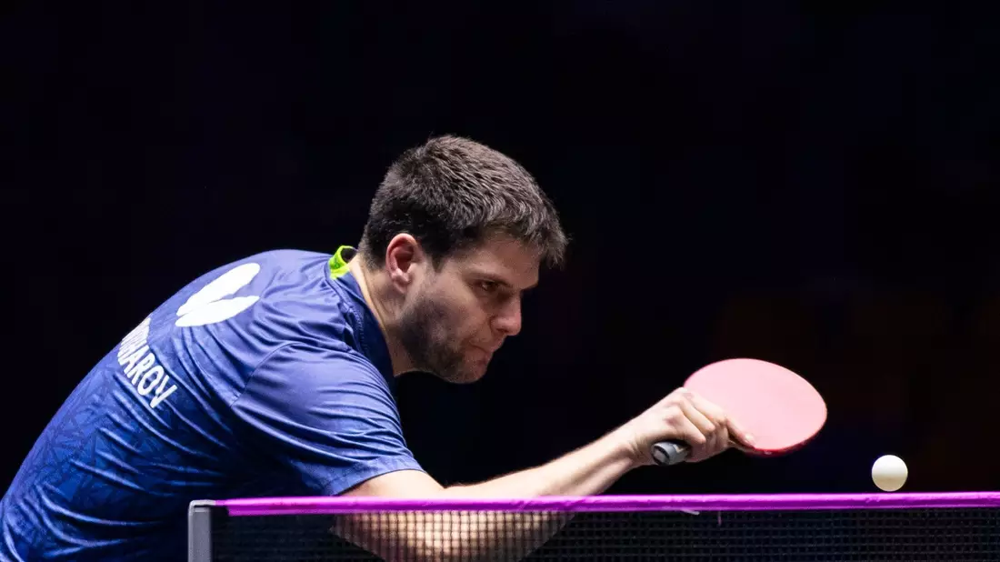Dimitrij Ovtcharov trifft im Viertelfinale auf den zweimaligen Olympiasieger Ma Long. - Bild: Zhang Fan/XinHua/dpa
