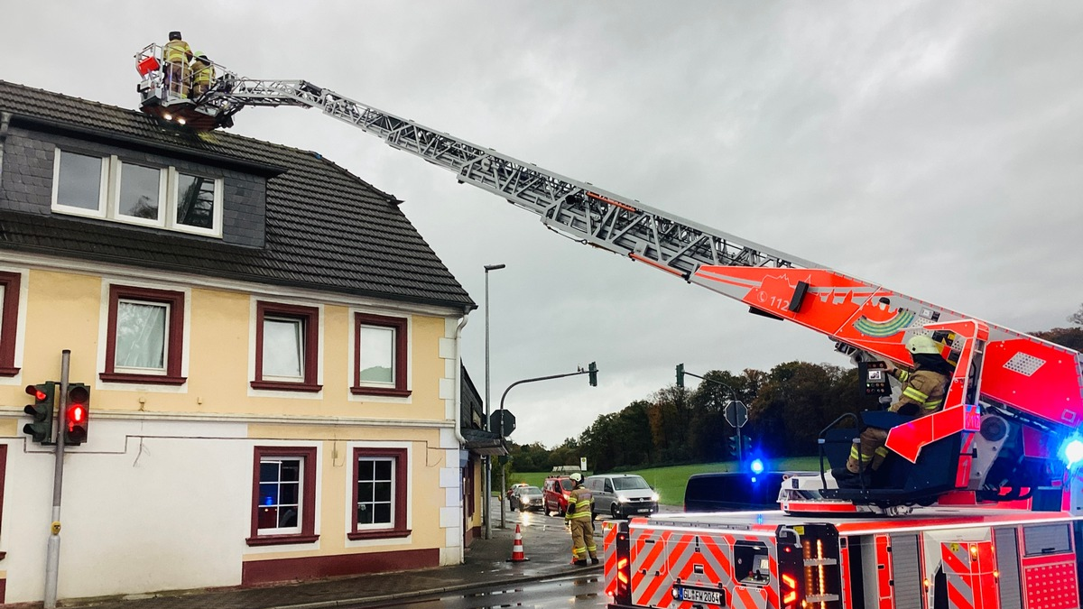 FW-GL: Einsatzreicher Donnerstag für die Feuerwehr Bergisch Gladbach - Foto: presseportal.de