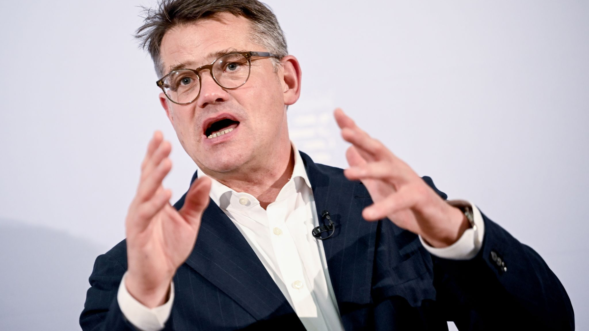 Boris Rhein (CDU), Ministerpräsident von Hessen. - Foto: Britta Pedersen/dpa