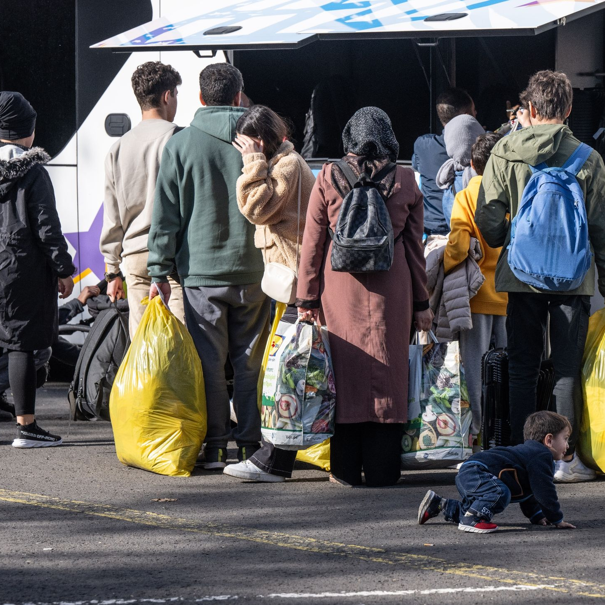 Die Union verlangt eine Obergrenze bei der Asylzuwanderung von höchstens 200.000 Personen pro Jahr. - Foto: Boris Roessler/dpa