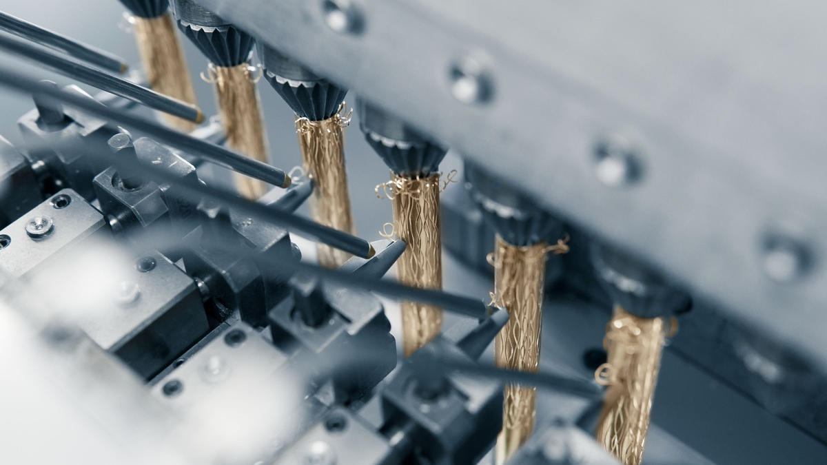 Faber-Castell erwirbt Traditionsunternehmen Robert E. Huber / Akquisition stärkt Marktposition bei Premium-Schreibgeräten weiter - Foto: presseportal.de