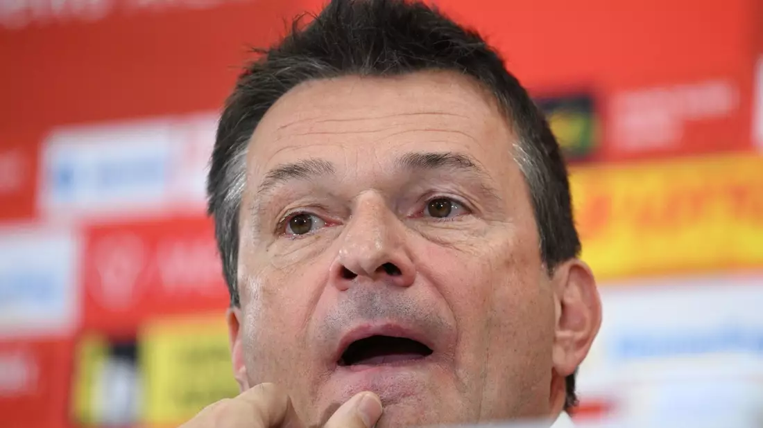 Sportvorstand Christian Heidel hatte die Beiträge von Anwar El Ghazi als «höchst politisches Thema» bezeichnet. - Bild: Arne Dedert/dpa