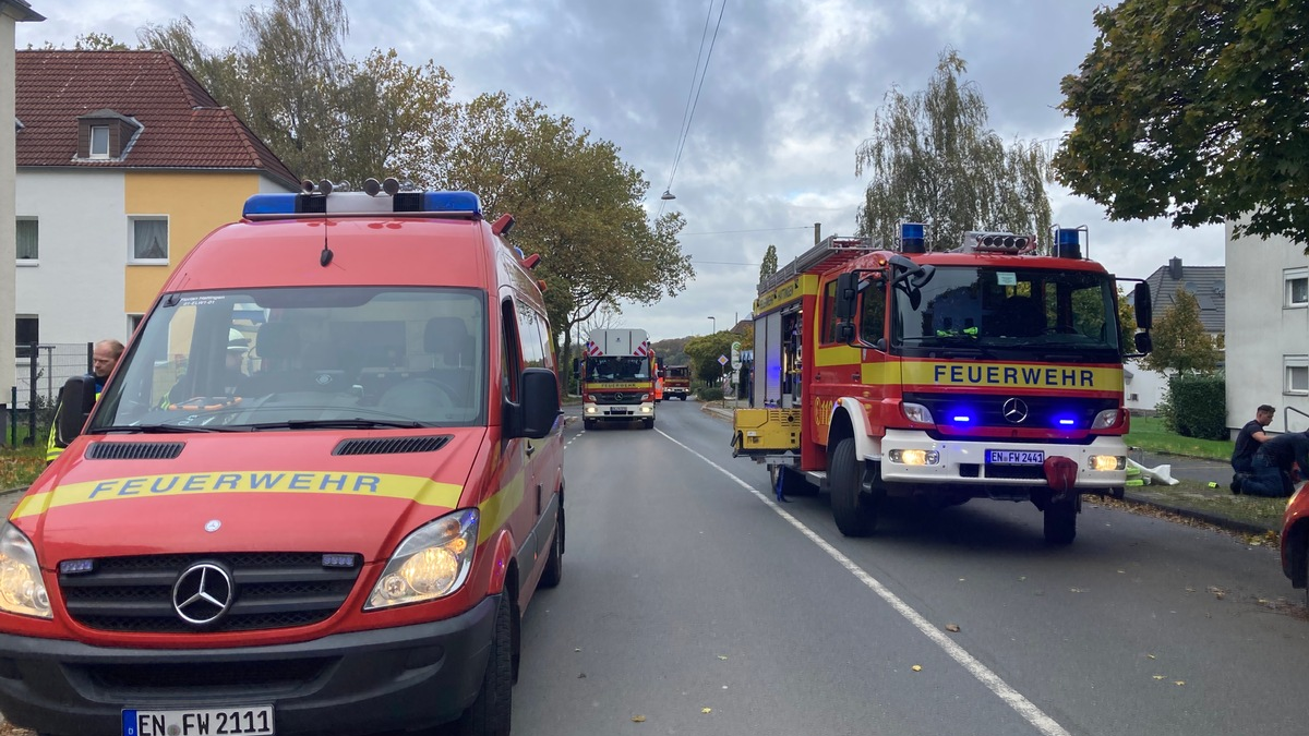 FW-EN: Zimmerbrand in Hattingen - Zwei Personen verletzt - Foto: presseportal.de