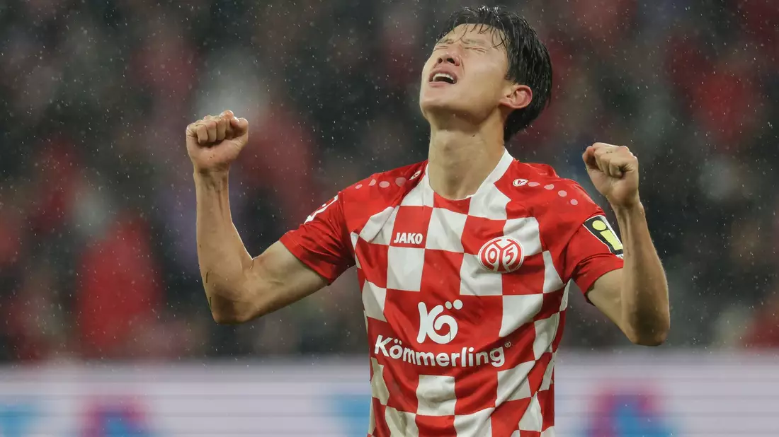 Traf zum 1:0 der Mainzer gegen Leipzig: Jae-sung Lee. - Bild: Jürgen Kessler/dpa