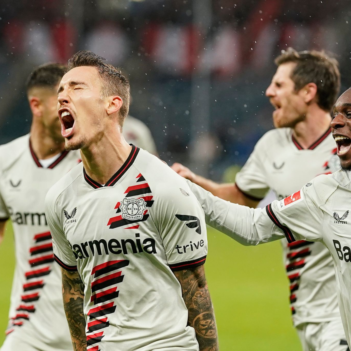 Bayer Leverkusen festigte mit dem Sieg bei 1899 Hoffenheim Platz eins. - Foto: Uwe Anspach/dpa