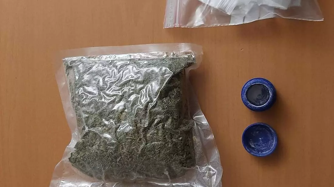 BPOL NRW: 22-Jähriger mit Drogen in S4 - Bundespolizisten beweisen richtigen Riecher - Bild: presseportal.de