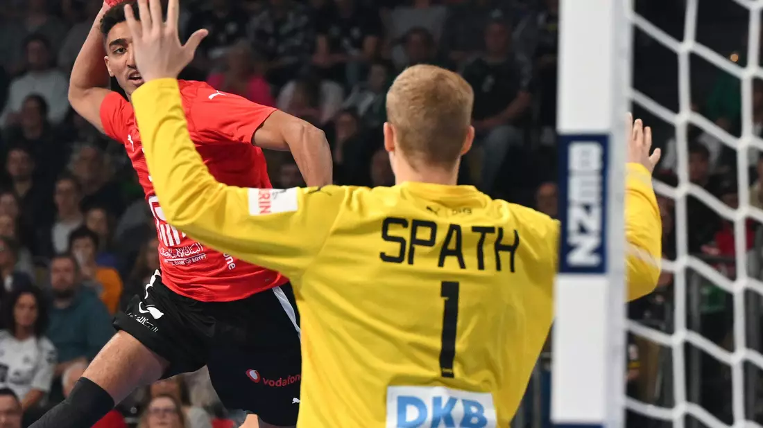 Sicherer Rückhalt: David Späth überzeugte im DHB-Tor. - Bild: Sven Hoppe/dpa