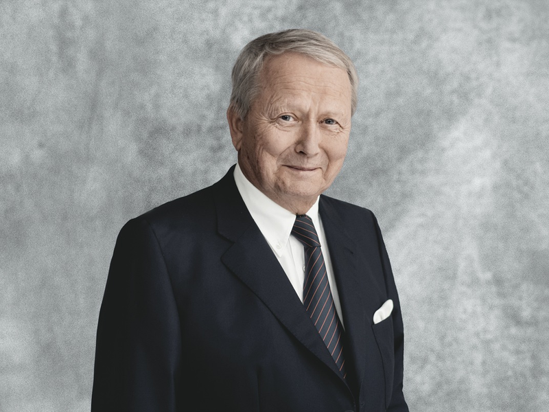 Wolfgang Porsche erhält Goldenes Ehrenlenkrad / Verleihung beim GOLDENEN LENKRAD von BILD am SONNTAG und AUTO BILD am 7. November 2023 - Foto: presseportal.de