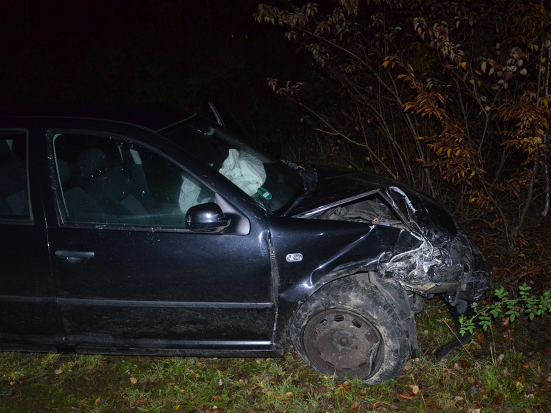 POL-HF: Parkende Fahrzeuge beschädigt- Verursacherin flüchtet - Foto: presseportal.de