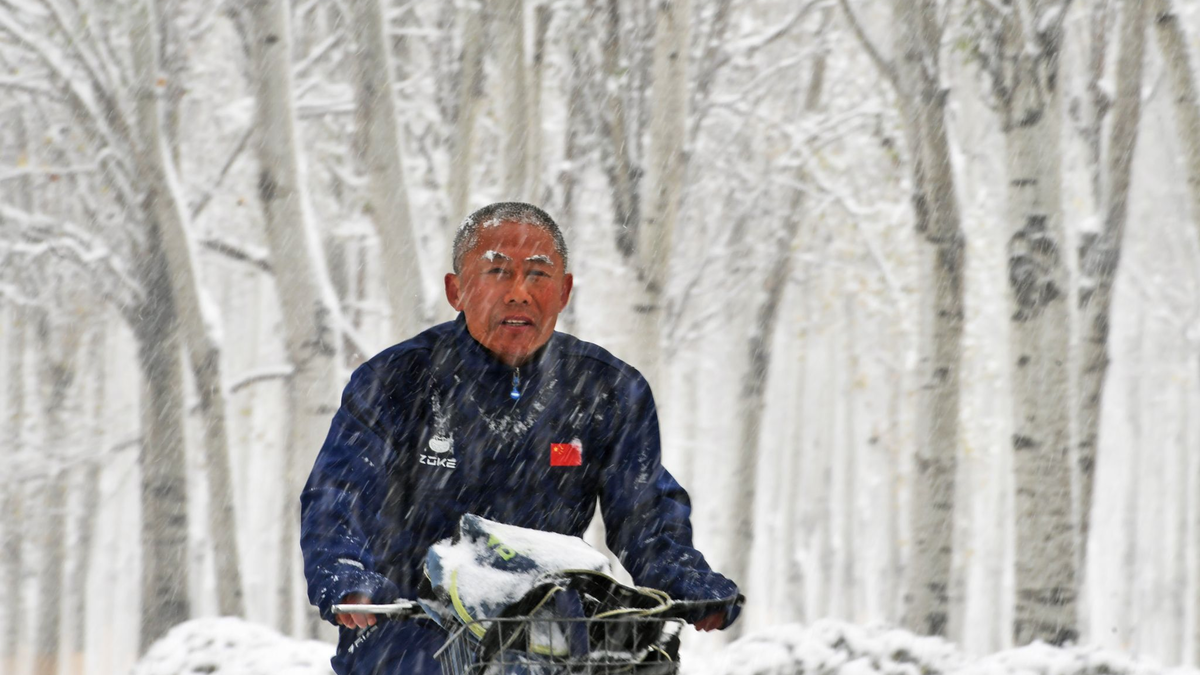 Heftiges Schneetreiben in Nordchina. - Foto: Yang Qing/XinHua/dpa
