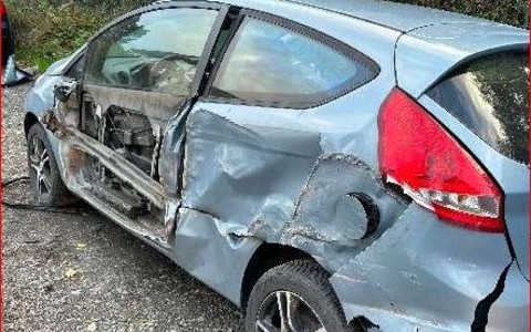 POL-GÖ: (543/2003) LKW beschädigt vier geparkte Fahrzeuge in der Martin-Luther-Straße - Technischer Defekt vermutlich Ursache, Gesamtschaden offen - Foto: presseportal.de