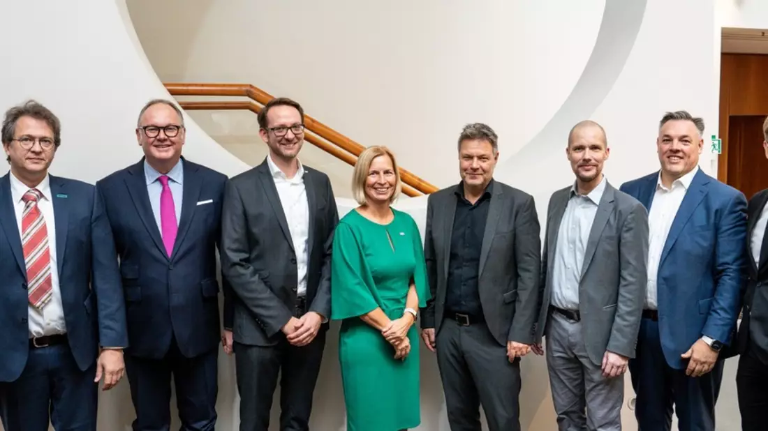 Aleph Alpha erhält eine Gesamtinvestition von mehr als einer halben Milliarde US-Dollar von einem breiten Konsortium aus Industrie und Investoren - Bild: presseportal.de