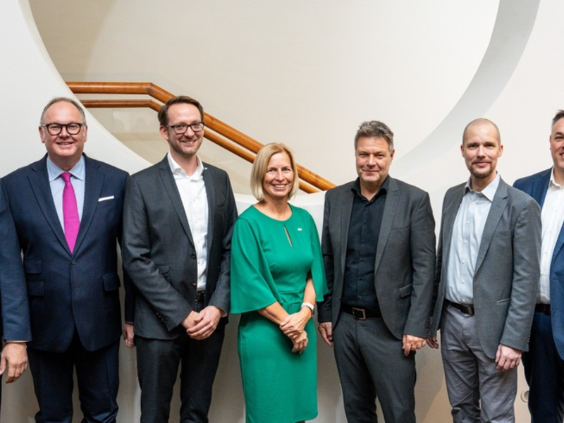 Aleph Alpha erhält eine Gesamtinvestition von mehr als einer halben Milliarde US-Dollar von einem breiten Konsortium aus Industrie und Investoren - Foto: presseportal.de