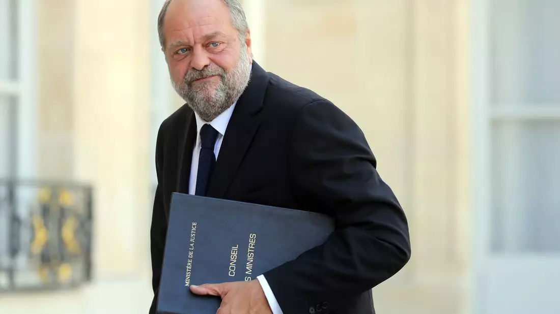 Ihm drohen im Falle eines Schuldspruchs bis zu fünf Jahre Haft: Éric Dupond-Moretti. - Bild: Ludovic Marin/AFP/dpa