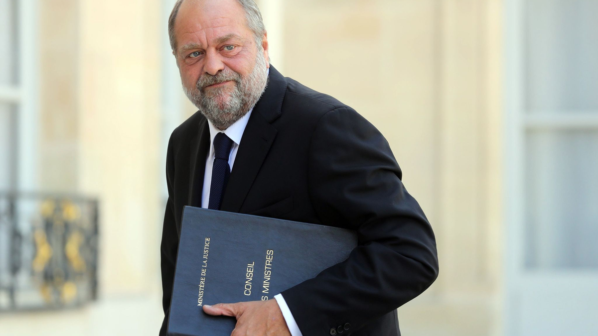 Ihm drohen im Falle eines Schuldspruchs bis zu fünf Jahre Haft: Éric Dupond-Moretti. - Foto: Ludovic Marin/AFP/dpa