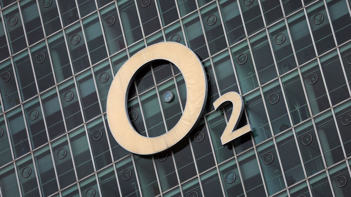 Der Mobilfunk ist das Kerngeschäft von O2, das Festnetz spielt eher eine Nebenrolle - hier setzt die Firma nicht auf eigene Leitungen, sondern sie hat Kapazitäten anderer Firmen gemietet. - Foto: Karl-Josef Hildenbrand/dpa