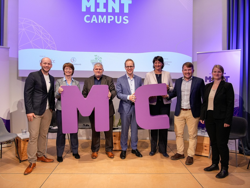 Zentrale Lernplattform für MINT-Bildung MINT-Campus ist online / Kostenfreie digitale Bildungsangebote für alle - Foto: presseportal.de